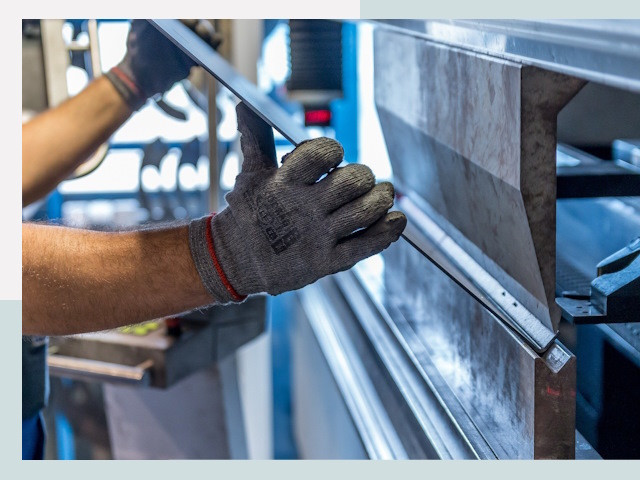 Гибка металла в Твери